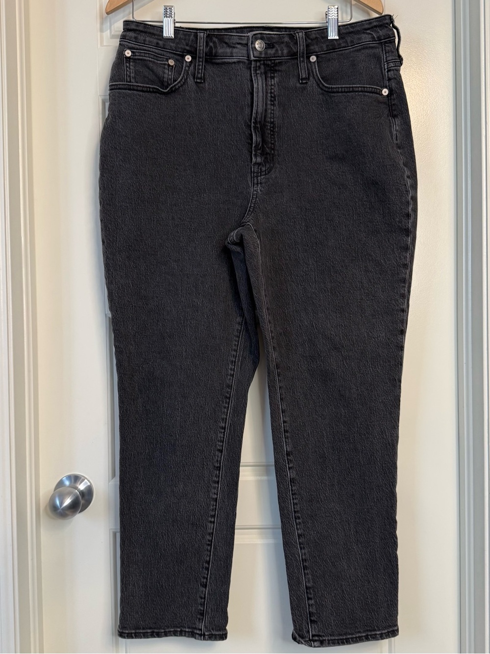 Madewell‎ Straight-Leg Black Jeans